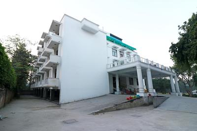OYO 26911 Kcg Hotels