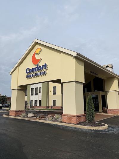 Comfort Inn & Suites Warsaw near US-30