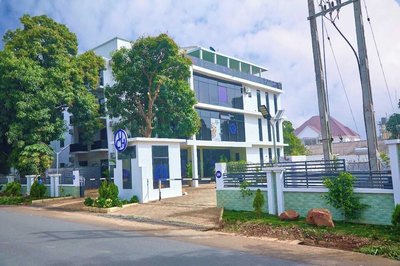 Uranium Continental Hotel