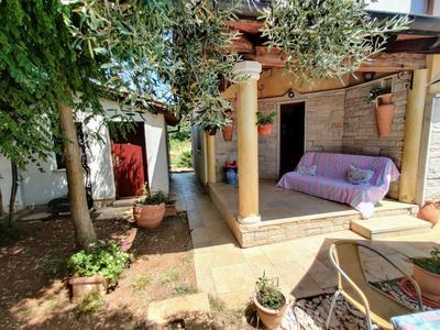 Holiday Home Sisan Near Beach & Pool