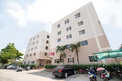 OYO 519 B Min Airport