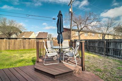 Bright College Station Abode: 3 Mi to Kyle Field