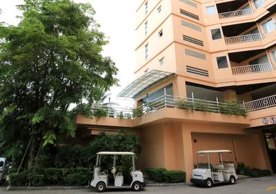 J - Town Serviced Apartments