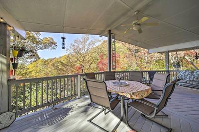 Cozy Franklin Getaway w/ Deck, Mountain Views