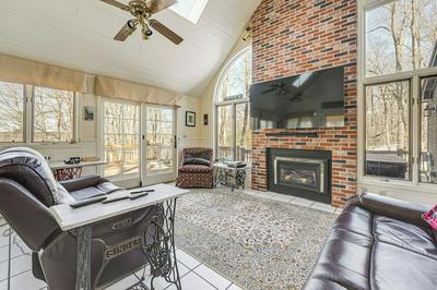 Waterfront Home w/ Boat Dock & Sunroom in Gardiner