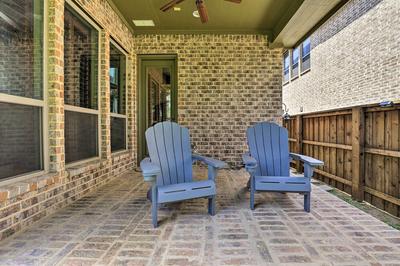 Chic Family-friendly Home in Irving w/ Yard!