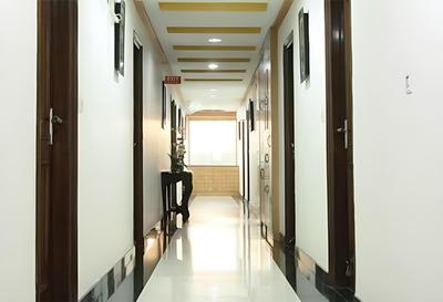 Hotel Chirag Residency