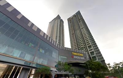 St Moritz Royal Tower by Loyagami