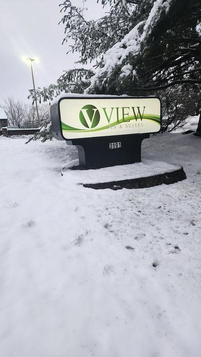 The View Inn & Suites