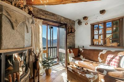 Grange Romantic Retreat Mountain View