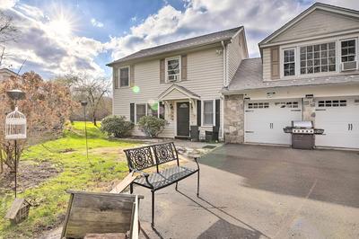 Elegant Connecticut Home: Fireplaces, Pet Friendly