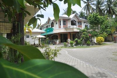 Hiland Beach Resort
