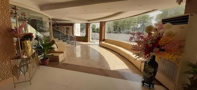 Usmania restaurant and Civic Hotel