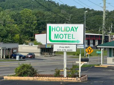 Holiday Motel by Belvilla Cleveland, TN
