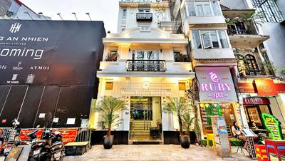 HANZ Memories Premiere Hotel