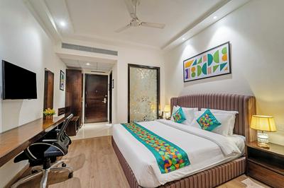 Treebo Premium The Mustard Inn, Lawrence Road