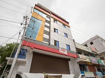 OYO 13569 Virat Residency