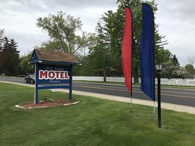 White Feather Motel