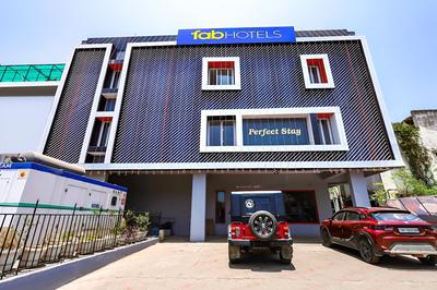 Fabhotel Perfect Stays