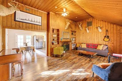 4 Mi to Dtwn: Home w/ Fire Pit in Greenville