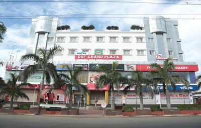 Hotel DSF GRand PLazas