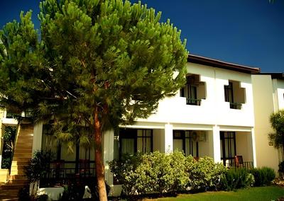 Grand Asa Family Suites