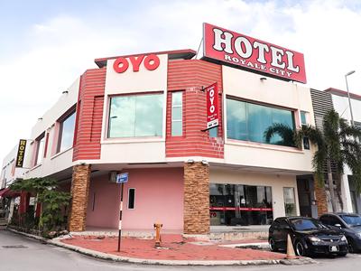 OYO 89665 Royale City Hotel