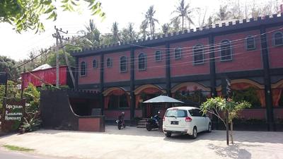 Café Johan Home Stay Senggigi