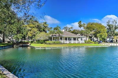 Condo w/ Amazing Amenities: 1 Mi to Beach!