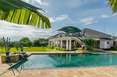 Moyoni Airport Lodge