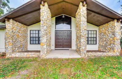 8 Mi to World Equestrian Center: Walkable Getaway