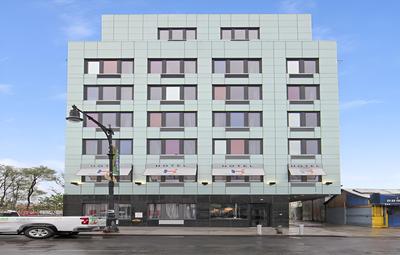 Hotel 365 Bronx