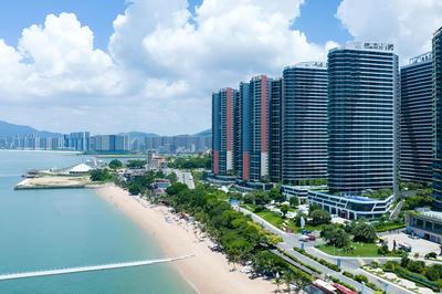 poltton international hotel