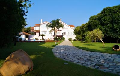 Q Suites Preveza