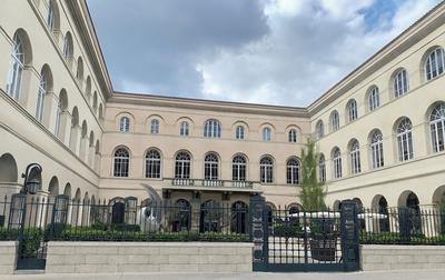 Le Grand Hôtel Dieu by SOWELL COLLECTION