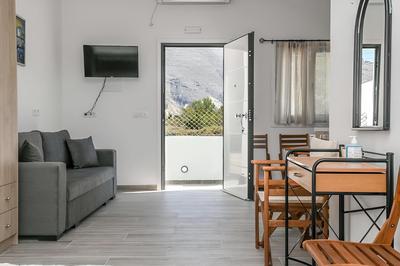 Experience Dreamy Santorini Gorgeous Std