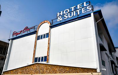 Royal Crest hotel and suite