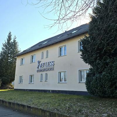 KEYLESS Boardinghouse