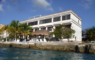 Condumel Condominiums