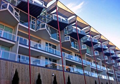 Sullivans Cove Apartments