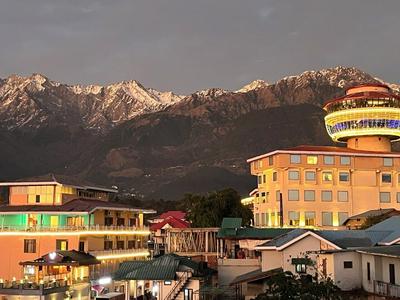 Hotel Palampur Life
