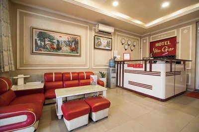 RedDoorz at Nguyen Kiem Street