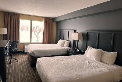Days Inn & Suites by Wyndham Norton Shores/Muskegon