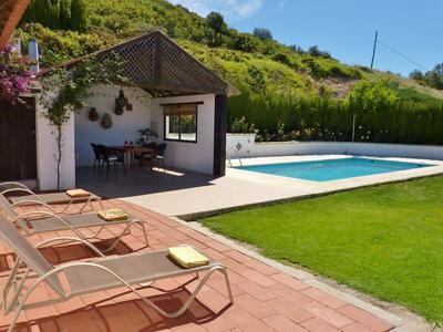 Leisure Meets Tranquility in Beautiful Villa Near Forest