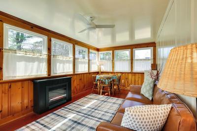 4 Mi to Great Barrington: Berkshires Retreat!