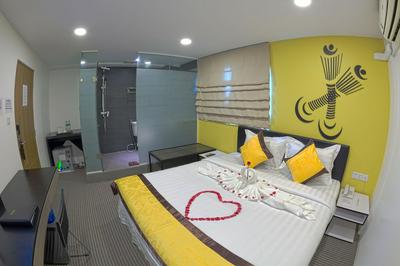 Holiday Season Motel