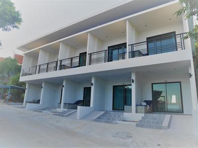 Three Trees Samui Resort - Sarocha Villa