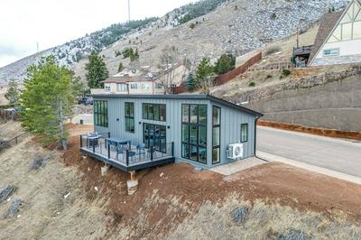 Walk to Trail: 'lookout Landing' Newly Built Home!