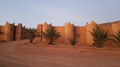 Auberge Camping Oasis El Mharech