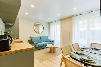 Superb Apartment Center of Paris